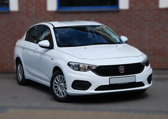 FIAT Tipo 1.4 16v Easy EU6d