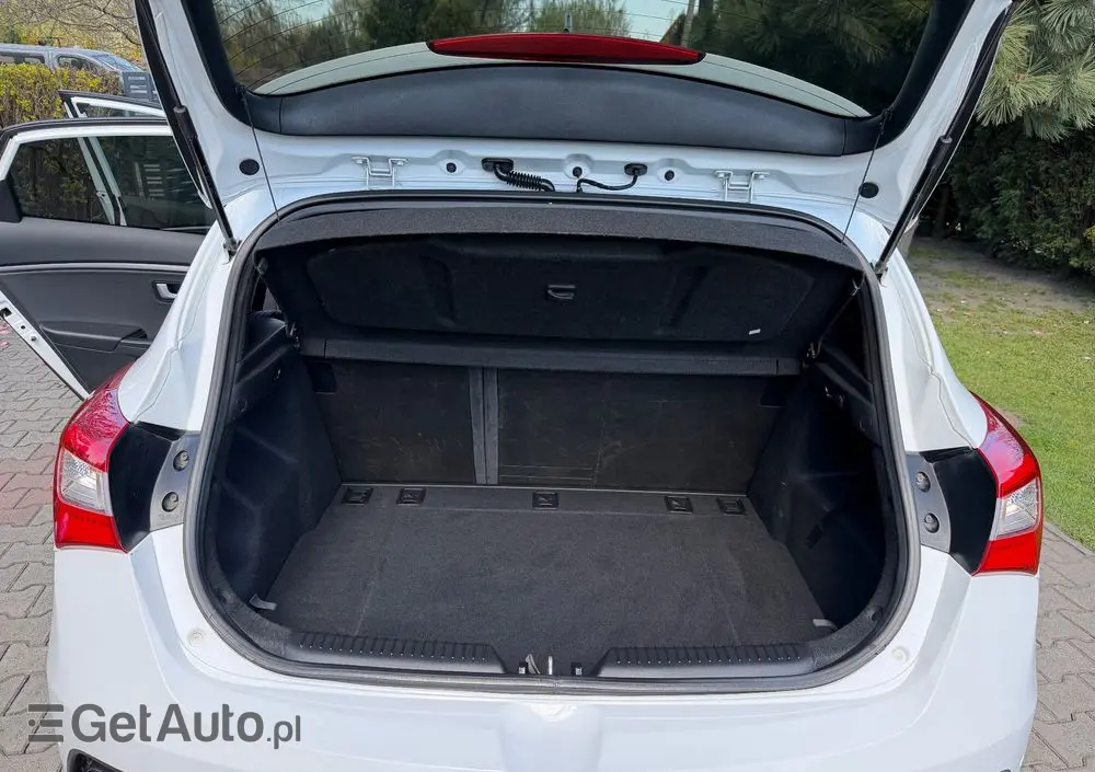 HYUNDAI I30 1.6 GDI Turbo Luxury