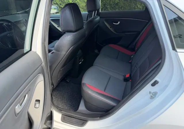 HYUNDAI I30 1.6 GDI Turbo Luxury