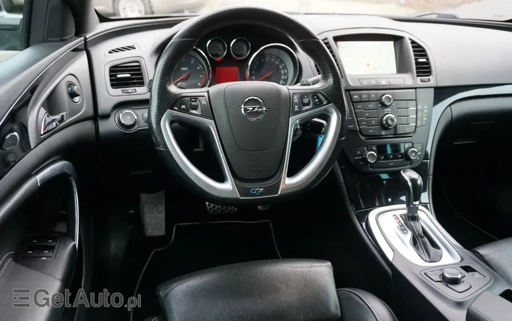 OPEL Insignia 2.8 V6 Turbo 4x4 Automatik OPC