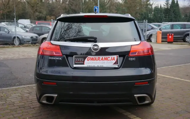 OPEL Insignia 2.8 V6 Turbo 4x4 Automatik OPC