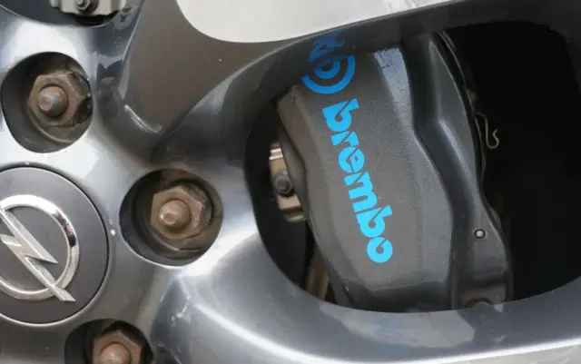 OPEL Insignia 2.8 V6 Turbo 4x4 Automatik OPC