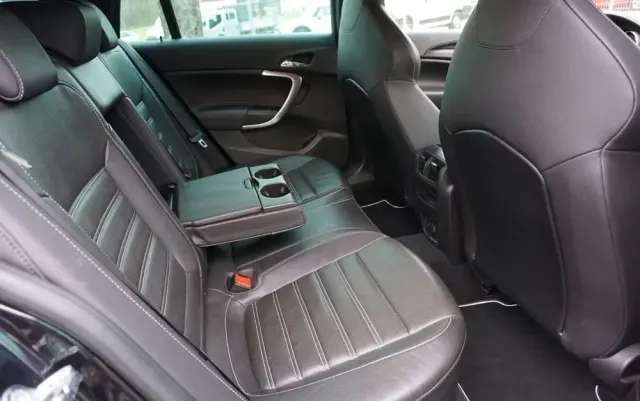 OPEL Insignia 2.8 V6 Turbo 4x4 Automatik OPC