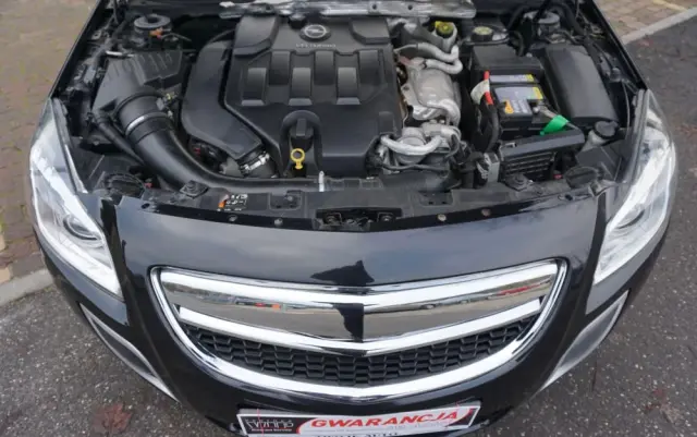 OPEL Insignia 2.8 V6 Turbo 4x4 Automatik OPC