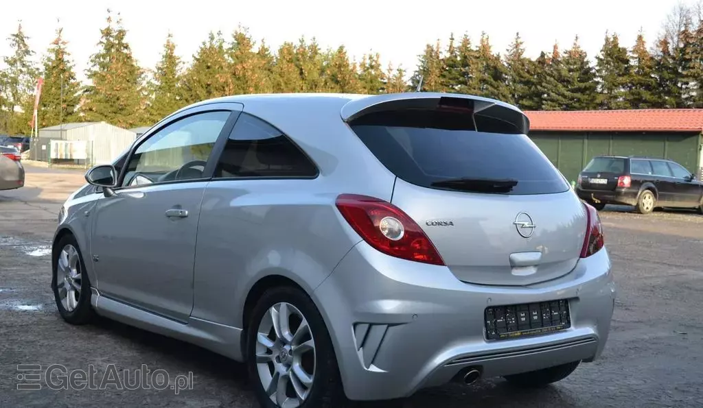 OPEL Corsa 