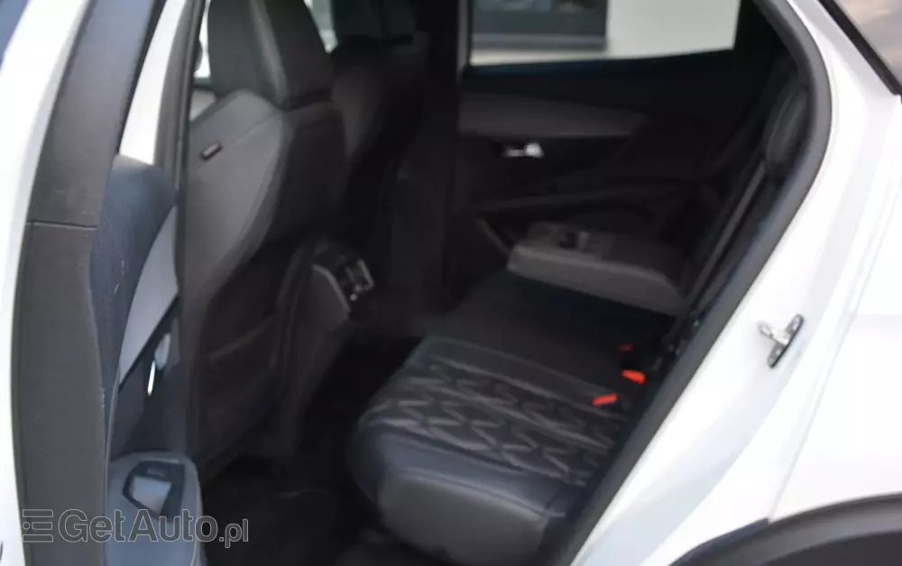 PEUGEOT 3008 2.0 BlueHDi GT S&S EAT8