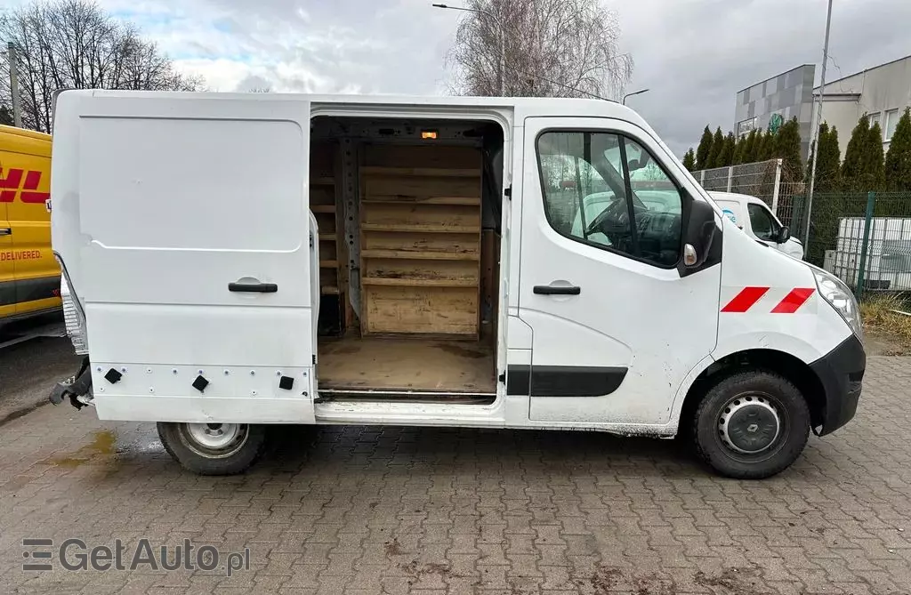 RENAULT Master 