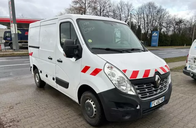 RENAULT Master 