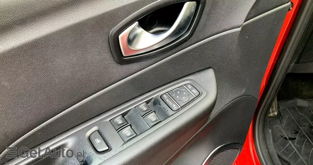 RENAULT Captur 1.2 Energy TCe Limited EDC