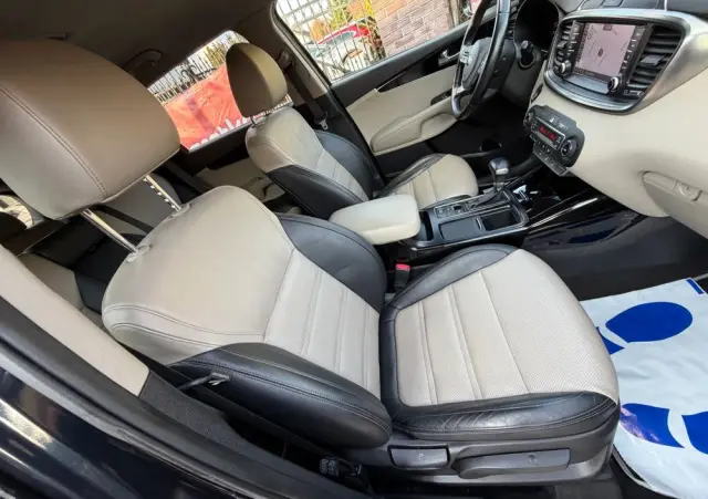 KIA Sorento 2.0 CRDI L