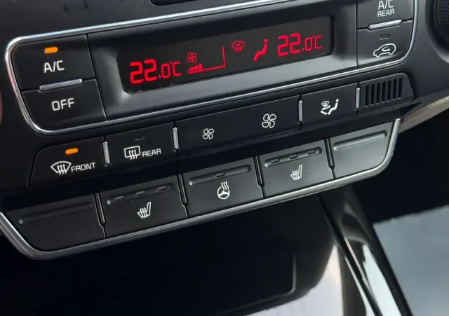 KIA Sorento 2.0 CRDI L