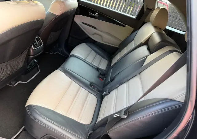 KIA Sorento 2.0 CRDI L