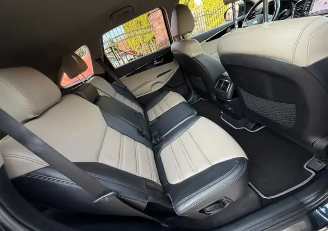 KIA Sorento 2.0 CRDI L