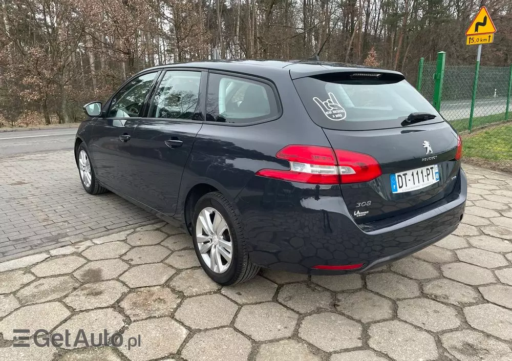 PEUGEOT 308 