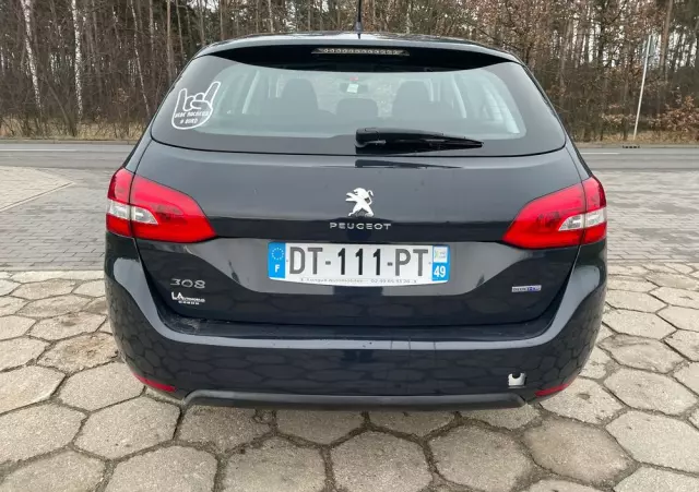 PEUGEOT 308 