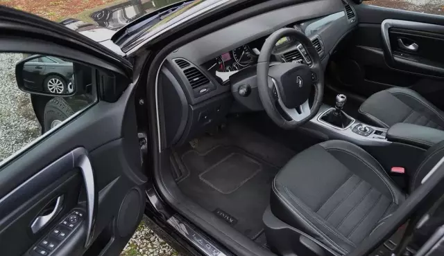 RENAULT Laguna 