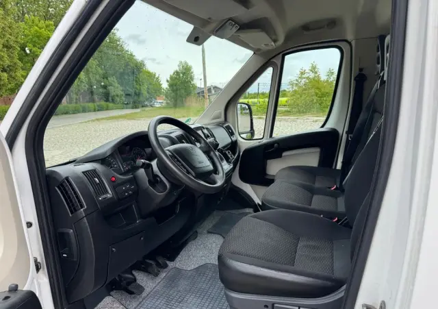 PEUGEOT Boxer 2.2 HDI 131 KM Winda 
