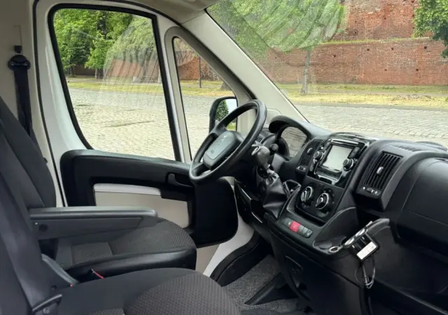 PEUGEOT Boxer 2.2 HDI 131 KM Winda 