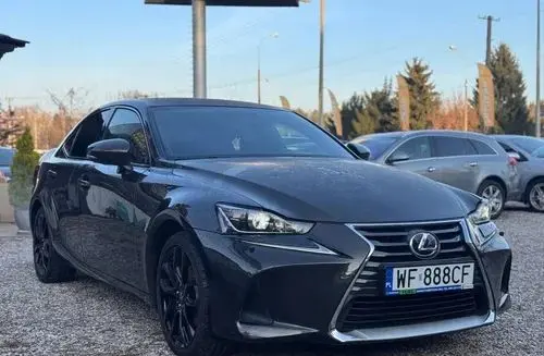 LEXUS IS 