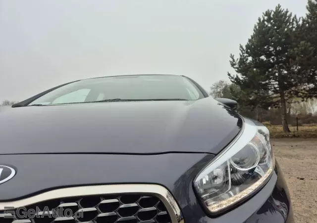 KIA Ceed Cee'd 1.6 GDI Smart Plus DCT