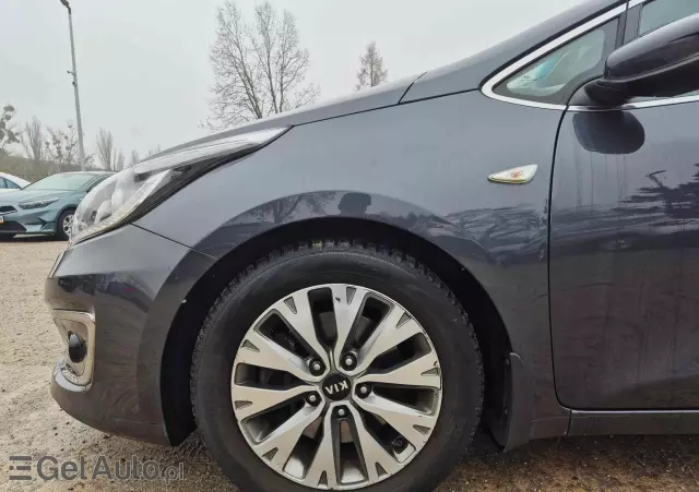 KIA Ceed Cee'd 1.6 GDI Smart Plus DCT