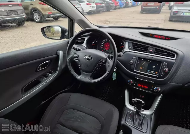 KIA Ceed Cee'd 1.6 GDI Smart Plus DCT