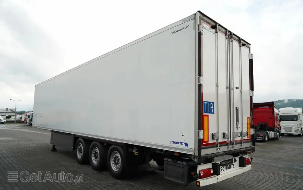 SCHMITZ CARGOBULL CHŁODNIA / THERMO KING SLX 300 / HAKÓWKA / HAKOWA / OŚ PODNOSZONA / KOSZ NA PALETY 