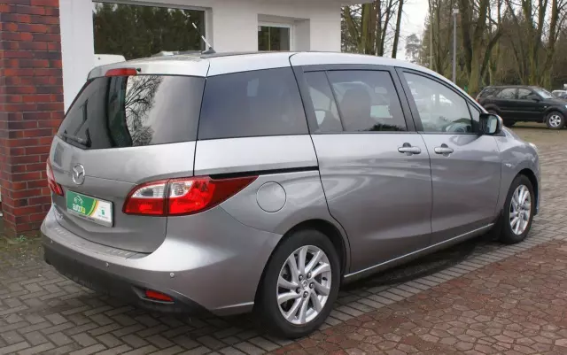 MAZDA 5 