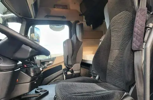 MERCEDES-BENZ Actros 