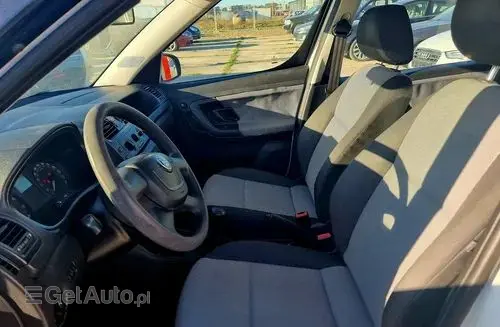 SKODA Roomster 
