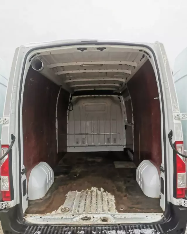 RENAULT Master 2.3dCi długi L3H2 Klimatyzacja 6-biegów 