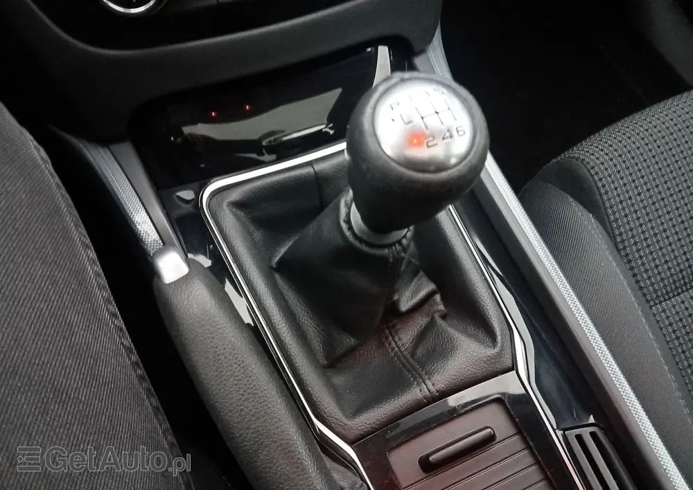 PEUGEOT 508 155 THP Allure