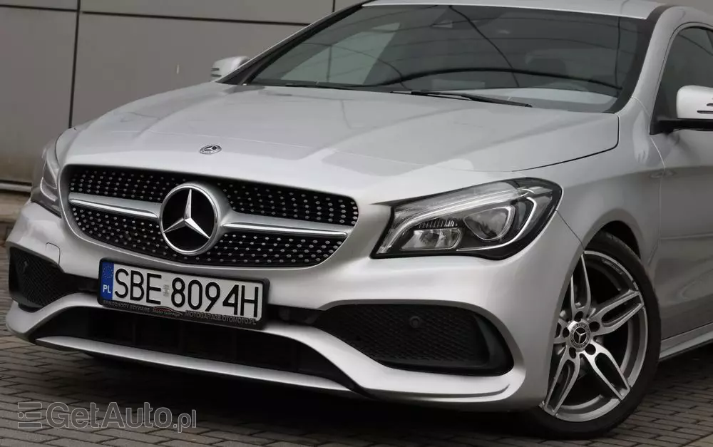 MERCEDES-BENZ CLA 180 d AMG Line