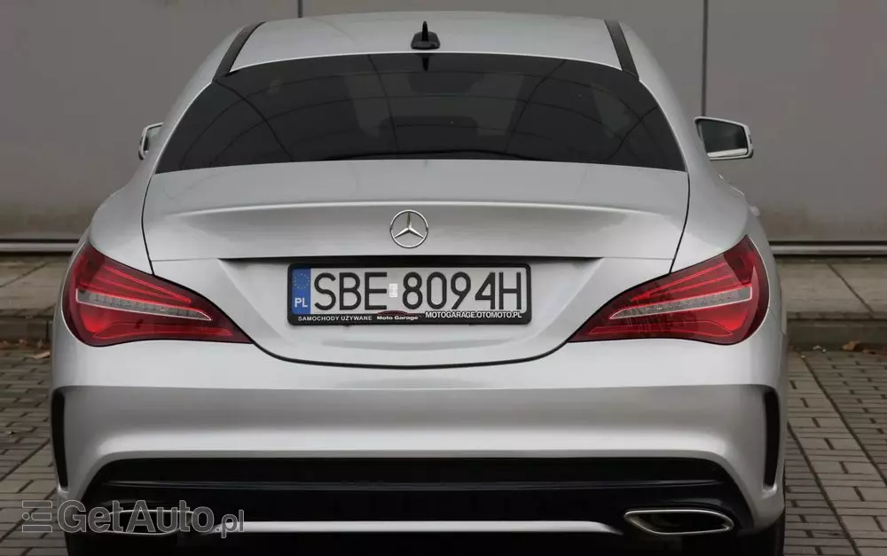 MERCEDES-BENZ CLA 180 d AMG Line
