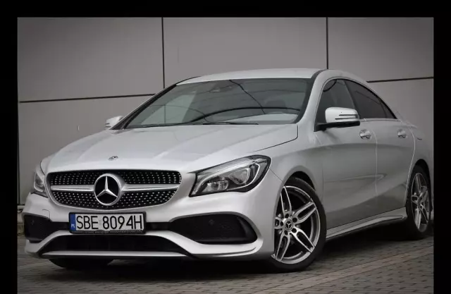 MERCEDES-BENZ CLA 180 d AMG Line