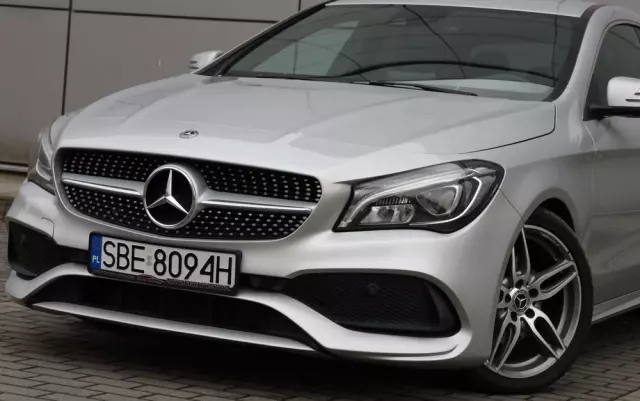 MERCEDES-BENZ CLA 180 d AMG Line