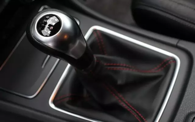 MERCEDES-BENZ CLA 180 d AMG Line