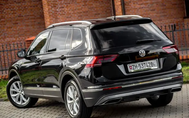 VOLKSWAGEN Tiguan 2.0 TDI SCR 4MOTION DSG Highline