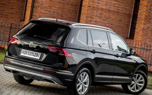 VOLKSWAGEN Tiguan 2.0 TDI SCR 4MOTION DSG Highline