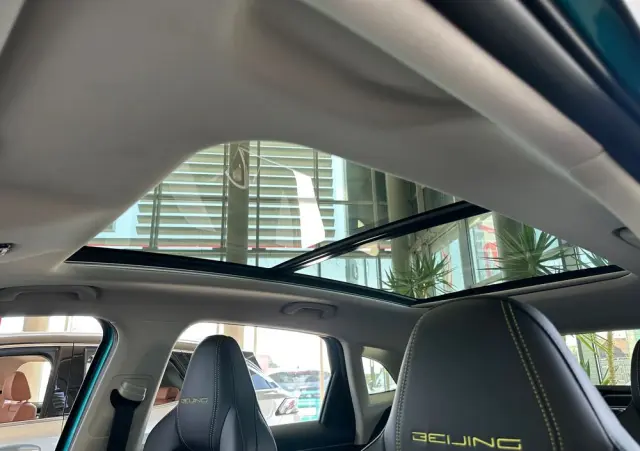 BAIC 5 Beijing 1.5T Luxury DCT