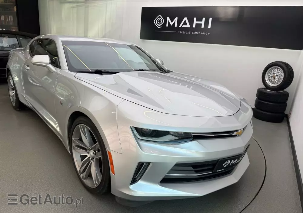 CHEVROLET Camaro Coupe Touring 2.0