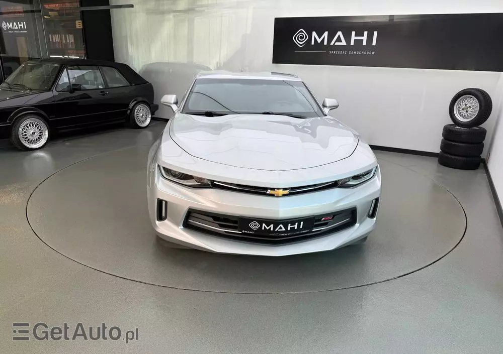 CHEVROLET Camaro Coupe Touring 2.0