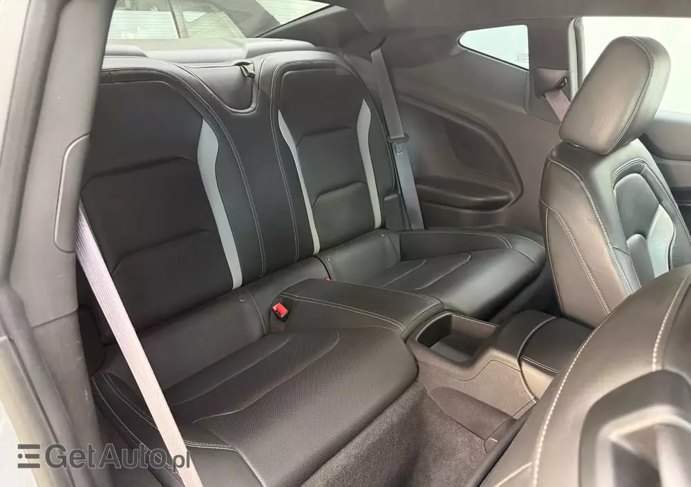 CHEVROLET Camaro Coupe Touring 2.0