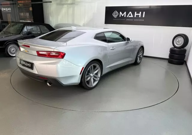 CHEVROLET Camaro Coupe Touring 2.0