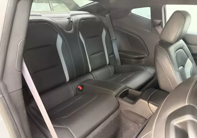 CHEVROLET Camaro Coupe Touring 2.0