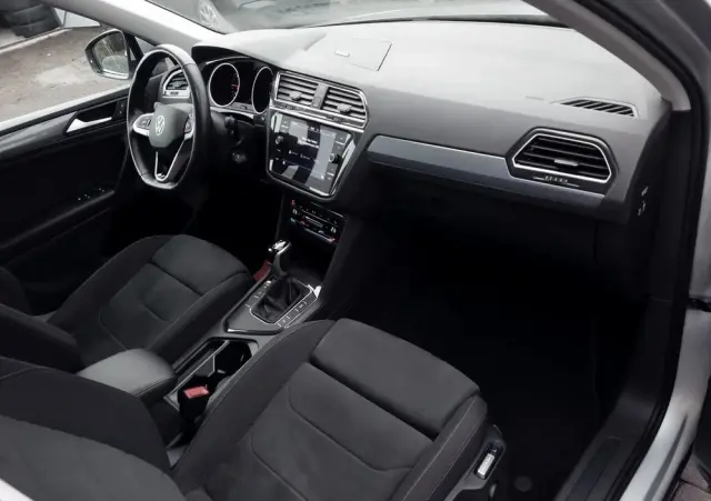 VOLKSWAGEN Tiguan 2.0 TDI SCR DSG Life