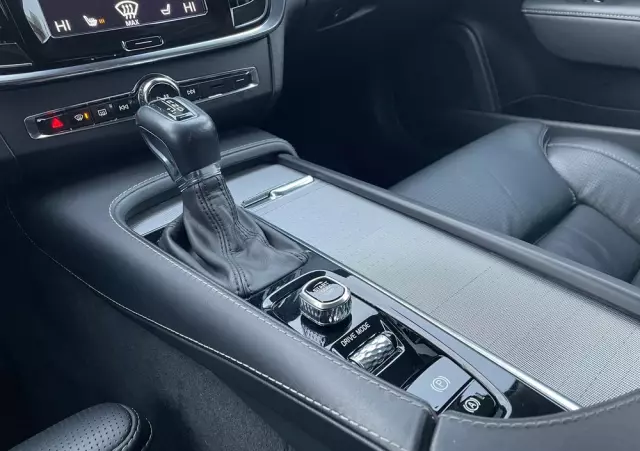 VOLVO V90 Cross Country D5 SCR AWD Pro