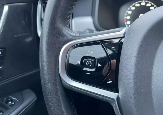 VOLVO V90 Cross Country D5 SCR AWD Pro