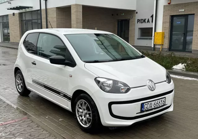 VOLKSWAGEN Up! (BlueMotion Technology) high