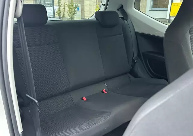 VOLKSWAGEN Up! (BlueMotion Technology) high